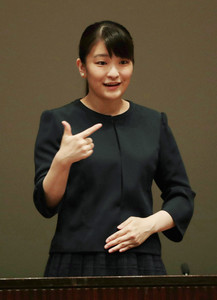 0032357379.jpg